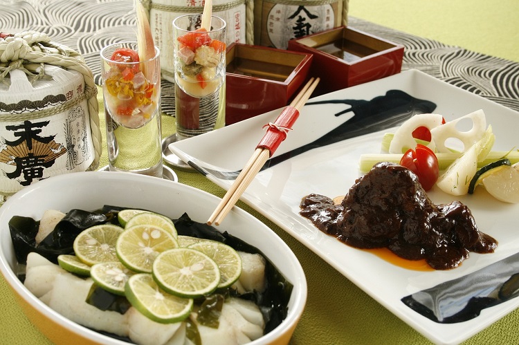 晩酌時、飲み過ぎや食べ過ぎには気を付けたいお酒とおつまみ