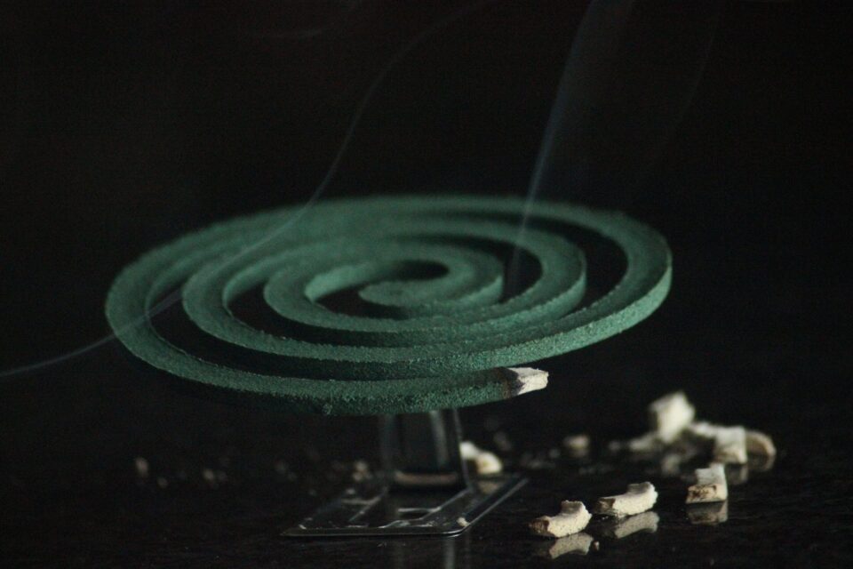 キャンプの虫除け対策として欠かせない蚊取り線香